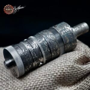 Un dispositivo metallico decorato elegantemente Fev 4.5s+