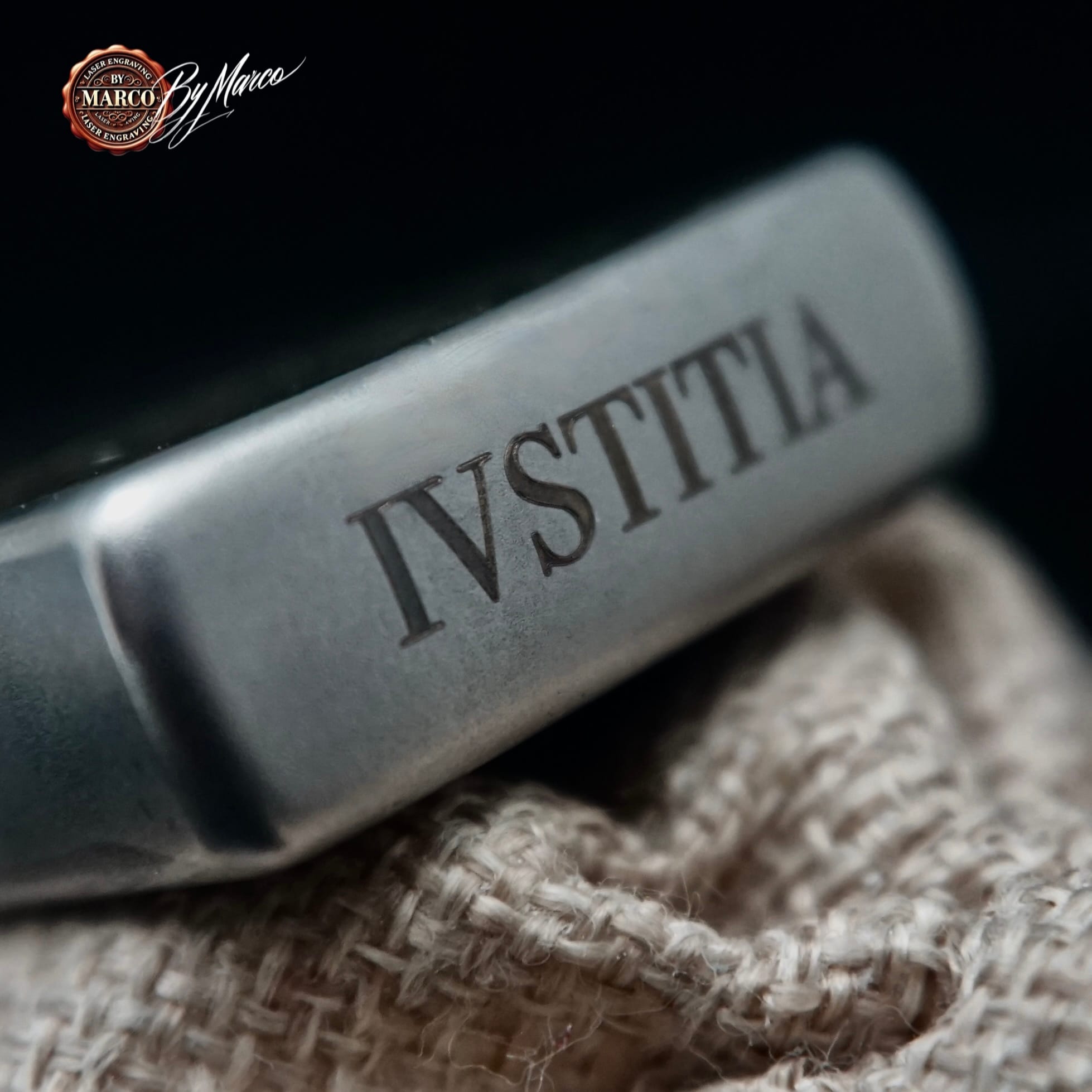 Zippo IVSTITIA Limited Edition 01/01 ArtBox By Marco 6 Zippo IVSTITIA Limited Edition 01/01 ArtBox By Marco - immagine 6