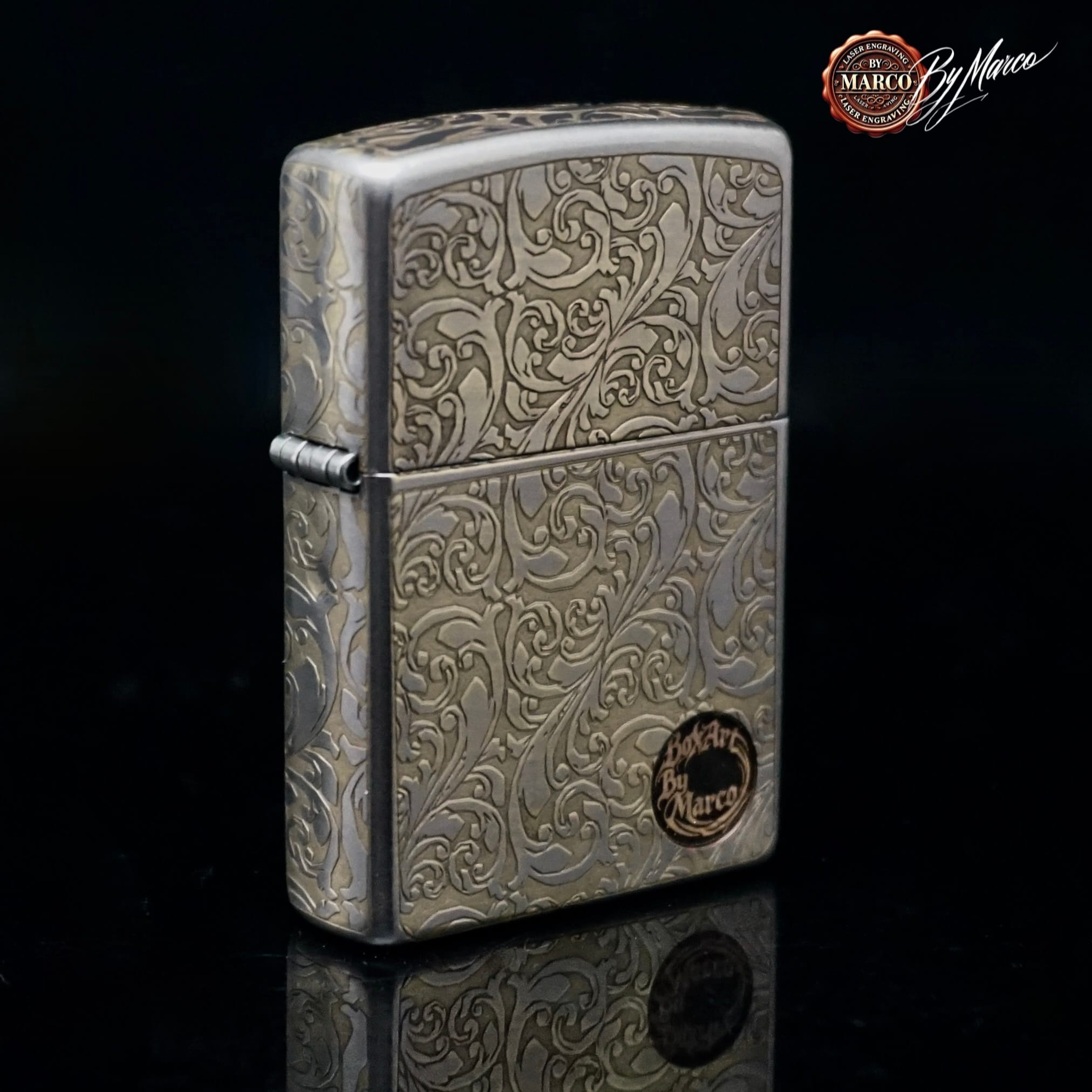 Zippo Barocco inciso No1 ArtBox By Marco Bologna MMSMOKE 6 Zippo Barocco inciso No1 ArtBox By Marco Bologna MMSMOKE - immagine 6