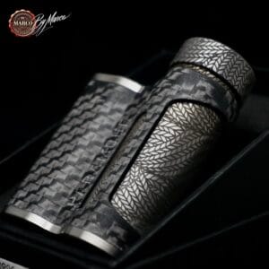 dettaglio tubo batteria inciso chevron Paramour DNA 80C ArtBox mmsmoke