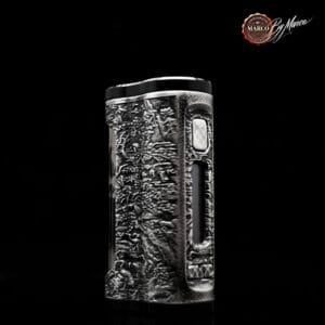 Ambition Mod K1 custom incisa a laser con paesaggio orientale