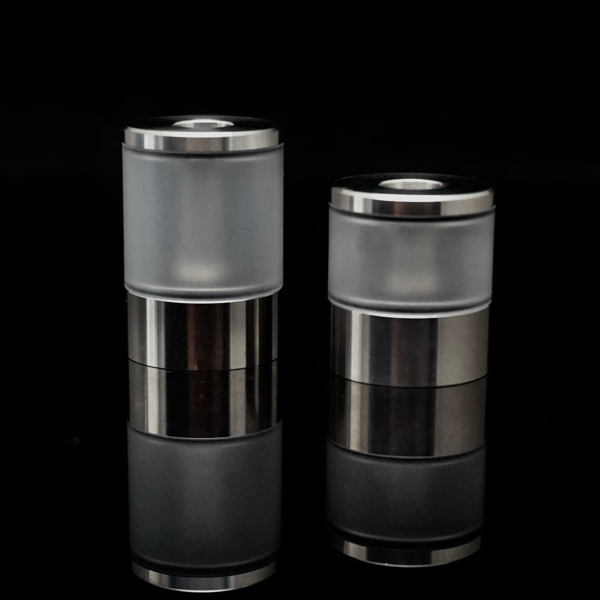 Tank Pc+Acciao Dvarw 22mm. da 3.5 / 5 ml. 1 Tank Pc+Acciao Dvarw 22mm. da 3.5 / 5 ml.