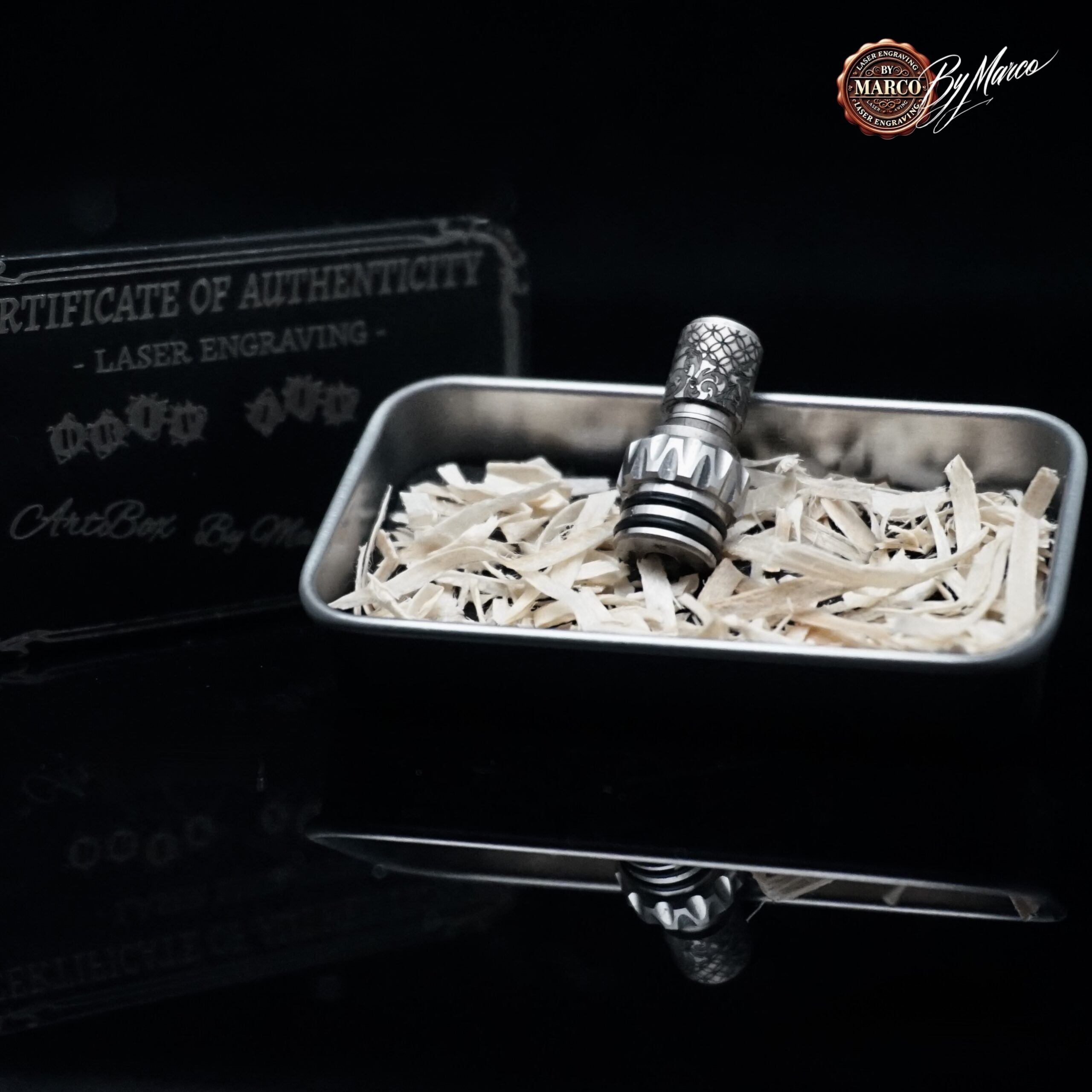 Hammer “Ornamental” – ArtBox By Marco 5 Drip Tip Hammer 510 personalizzato con incisione laser ornamentale