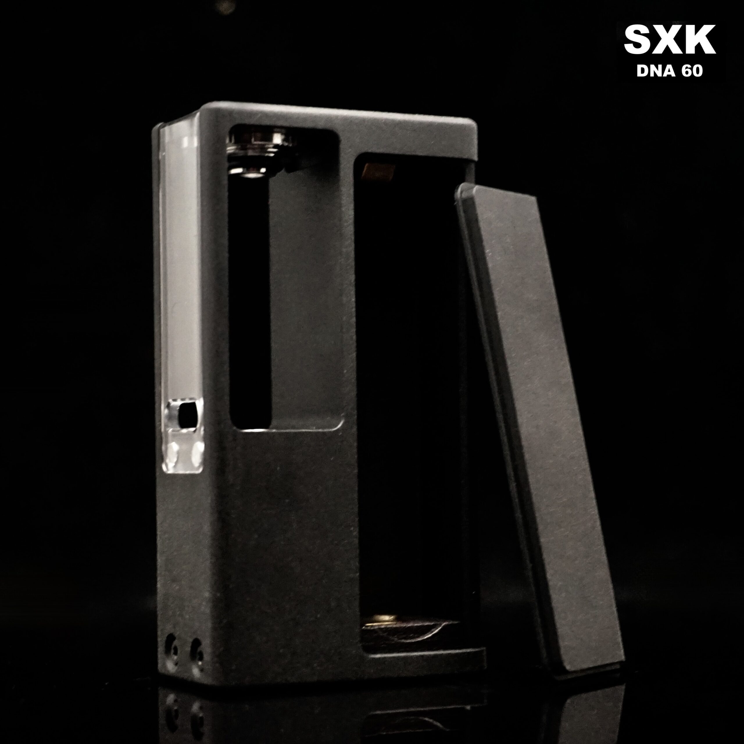 SXK Orca AIO Style DNA60 – Boro Mod. Full Black 7 SXK Orca AIO DNA60 box Boro 18650