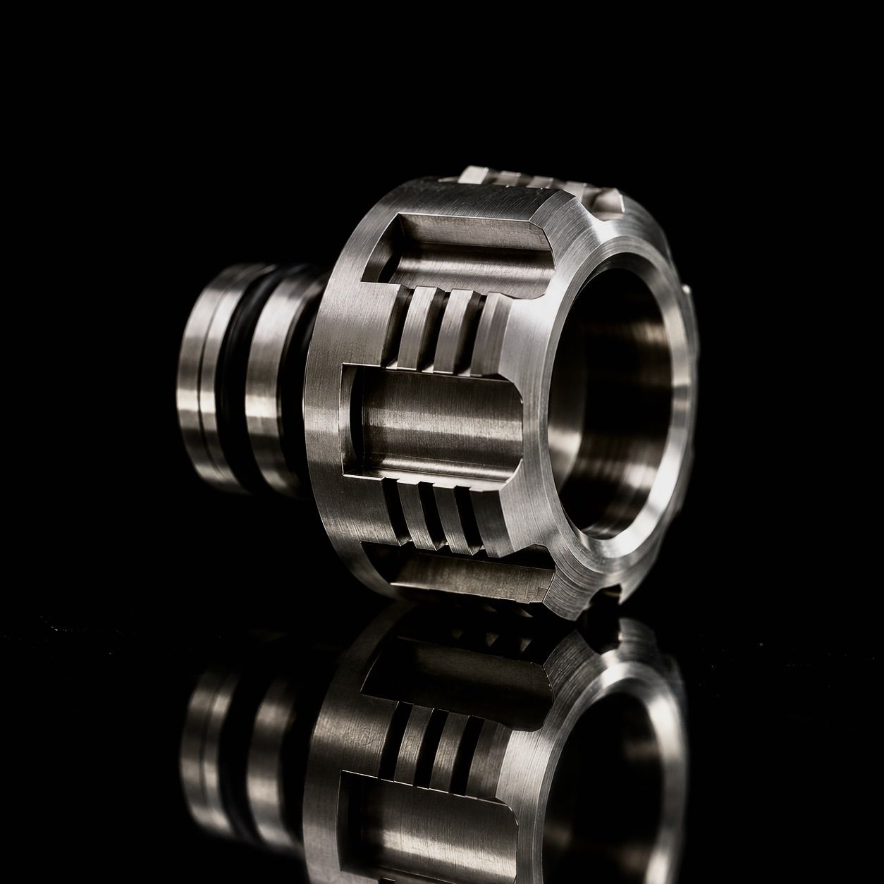 Hybrid Nut 510 SS 2 Hybrid Nut 510 SS dettaglio lavorazione laterale MMSMOKE